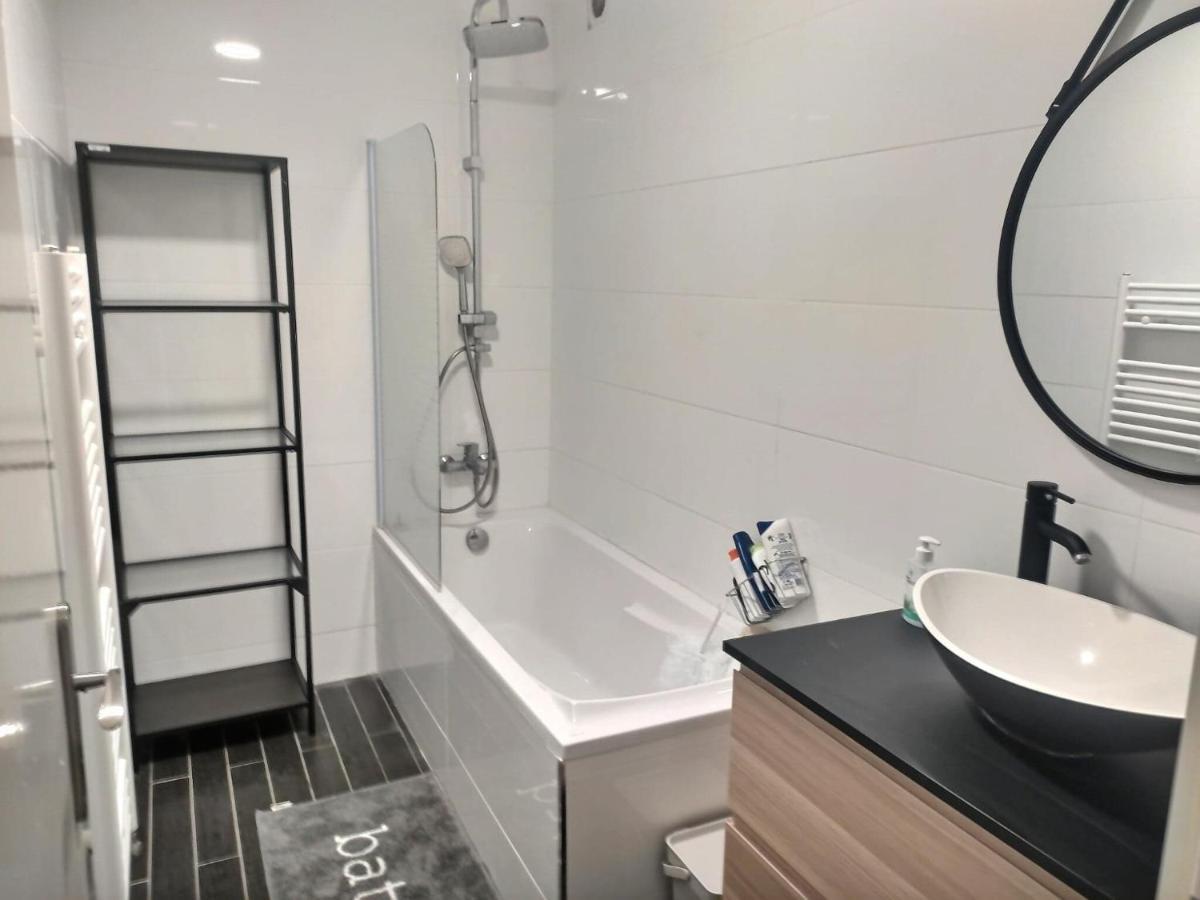 Chambre Privee 23M - Canape Lit - Wifi - Appart 120M Woippy Exteriör bild