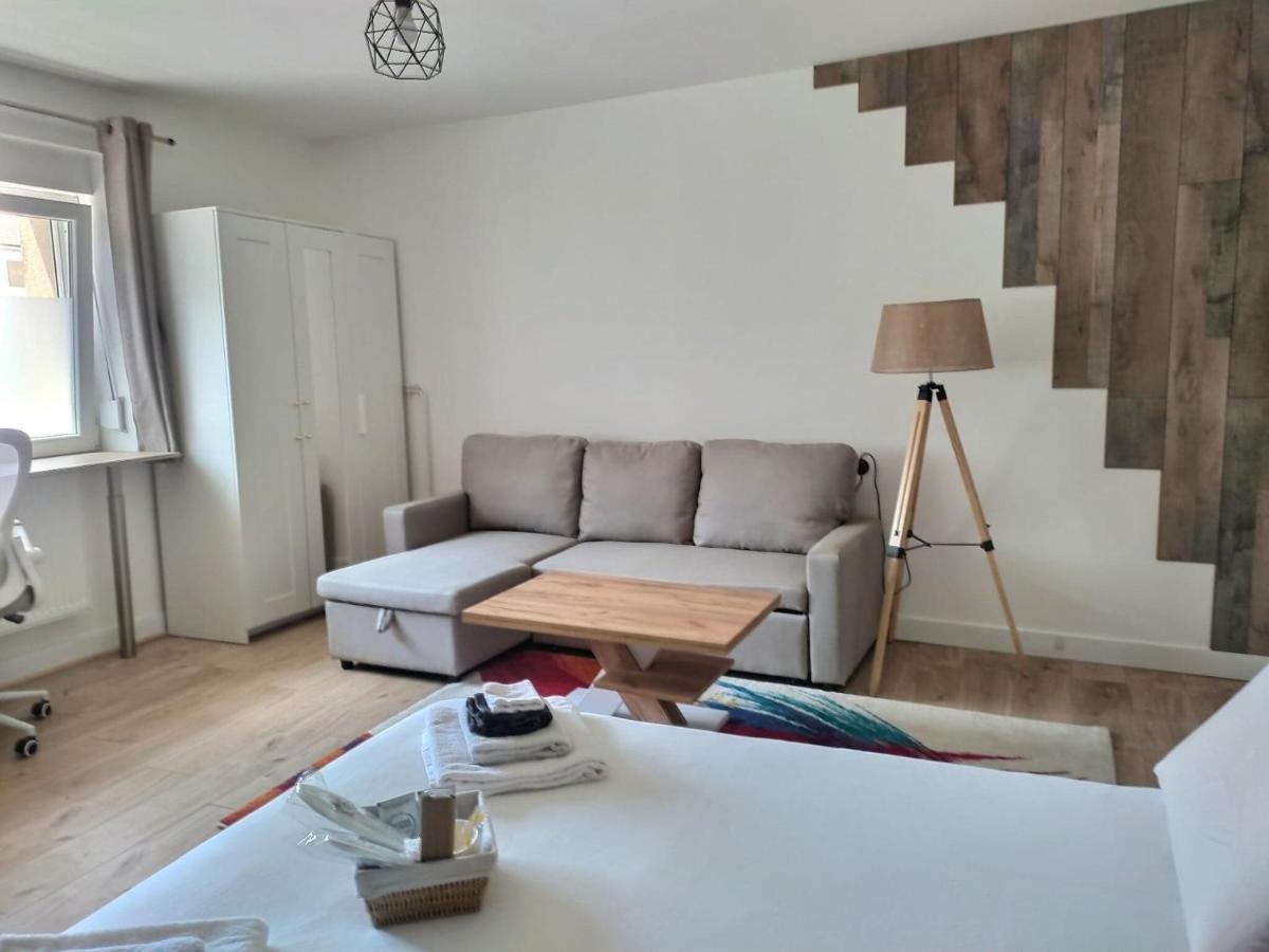 Chambre Privee 23M - Canape Lit - Wifi - Appart 120M Woippy Exteriör bild